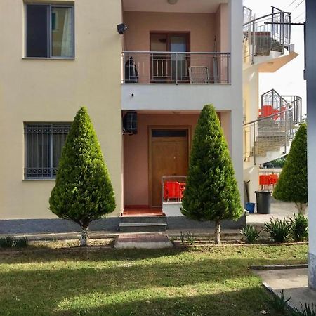 Shyqi Apartments Velipoje Ngoại thất bức ảnh