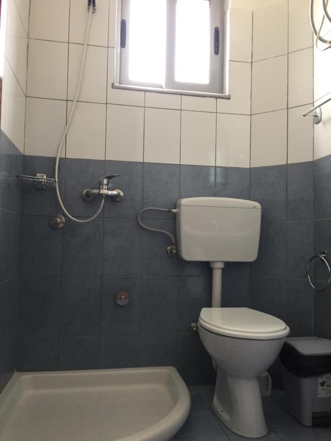 Shyqi Apartments Velipoje Ngoại thất bức ảnh